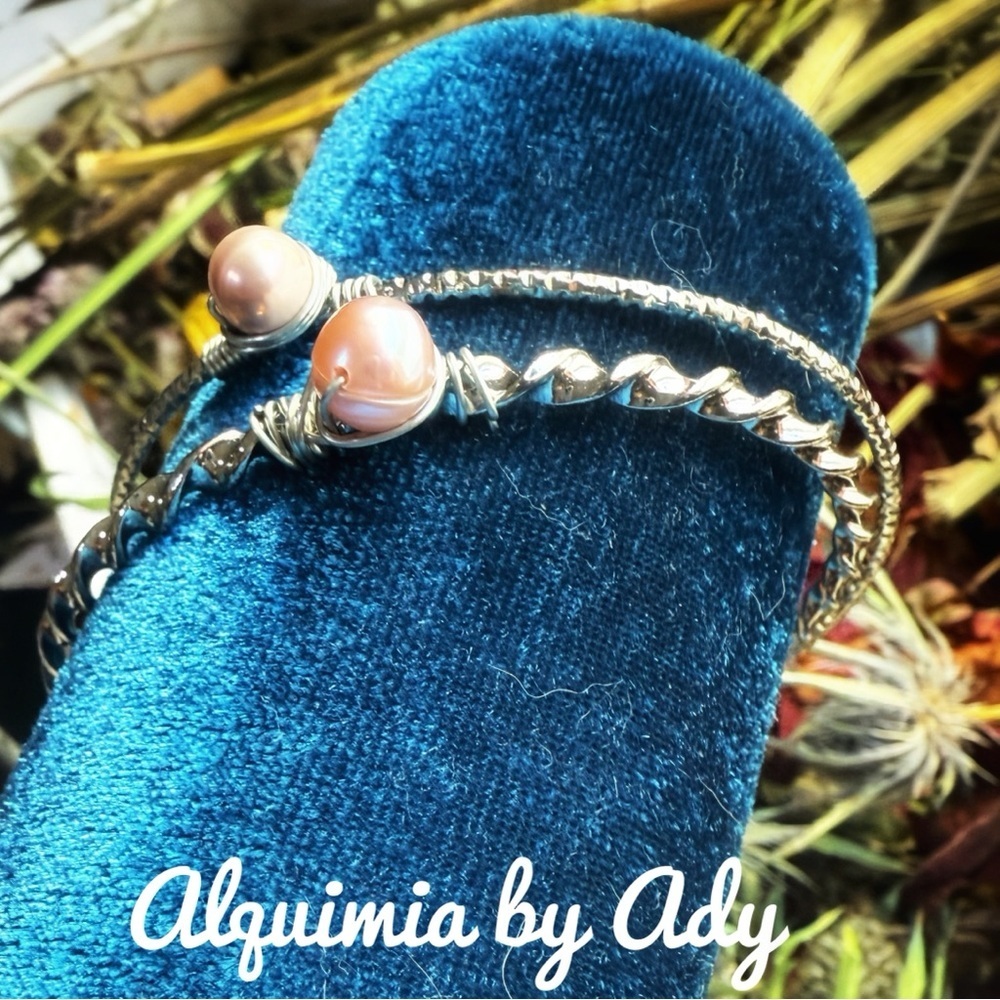 Silver statement tennis bangle bracelet/freshwater pearls